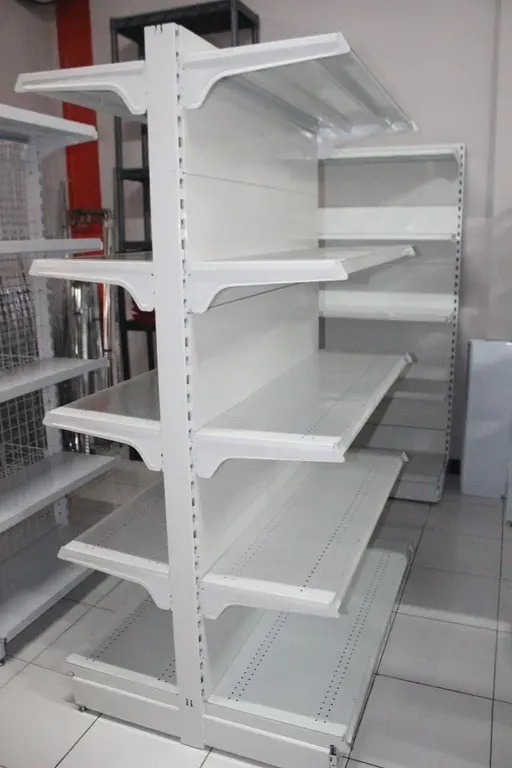 RS 80 — foto 2, detail rak supermarket