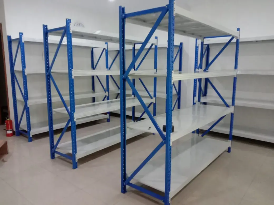 DC-36 — rak light duty dari Rak Joman, showroom Serpong